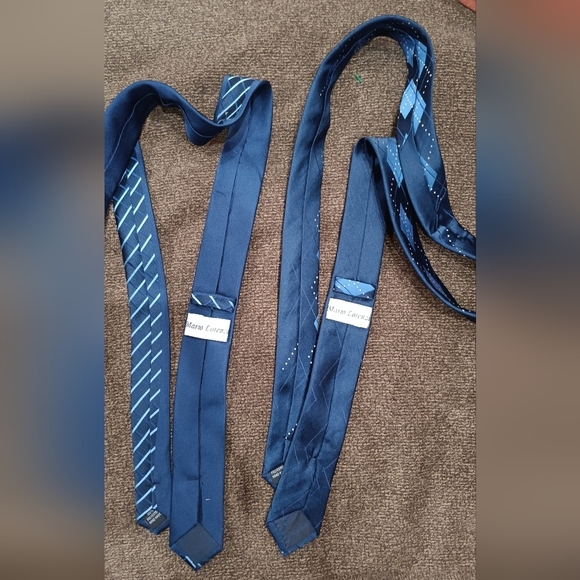 Modern Slim Necktie Set of 2 Blue Designer Men Ties EUC - Picture 6 of 7